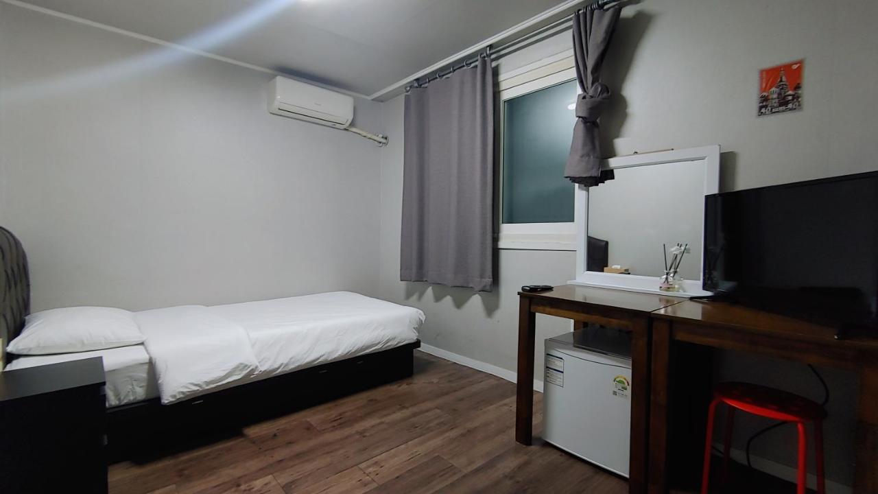 Hotel 1012 House Namsan Seoul Exterior foto