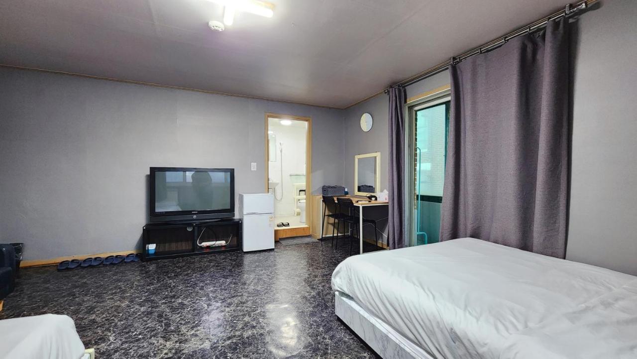 Hotel 1012 House Namsan Seoul Exterior foto