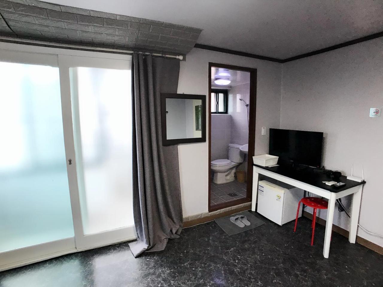 Hotel 1012 House Namsan Seoul Exterior foto